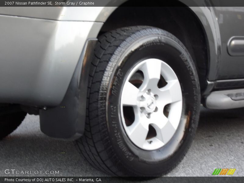 Storm Gray / Graphite 2007 Nissan Pathfinder SE