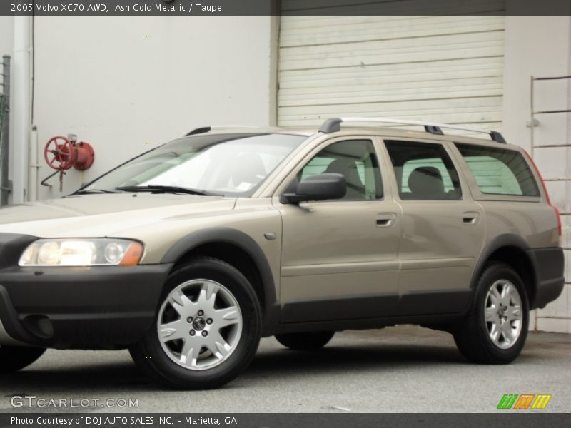 Ash Gold Metallic / Taupe 2005 Volvo XC70 AWD