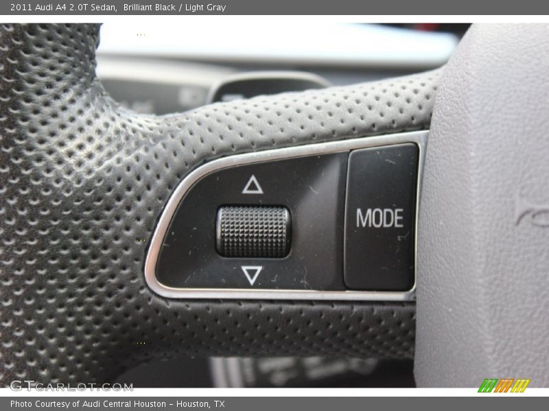 Brilliant Black / Light Gray 2011 Audi A4 2.0T Sedan