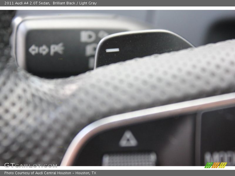 Brilliant Black / Light Gray 2011 Audi A4 2.0T Sedan