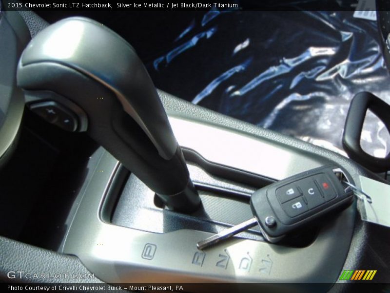 Silver Ice Metallic / Jet Black/Dark Titanium 2015 Chevrolet Sonic LTZ Hatchback