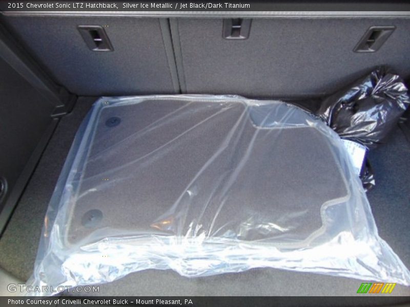 Silver Ice Metallic / Jet Black/Dark Titanium 2015 Chevrolet Sonic LTZ Hatchback