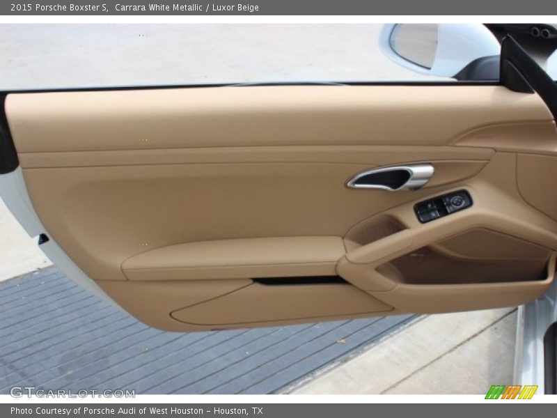 Door Panel of 2015 Boxster S