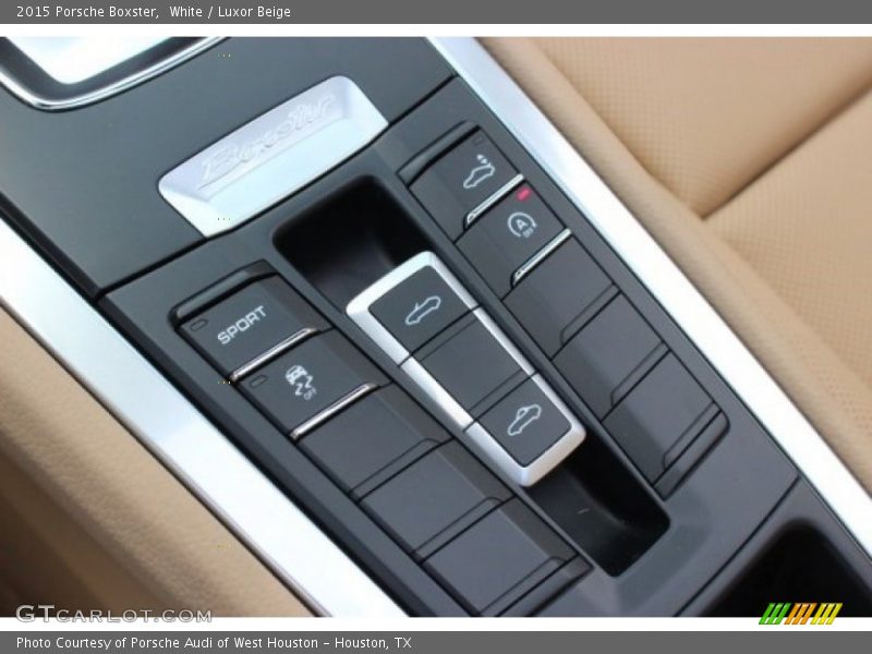 Controls of 2015 Boxster 