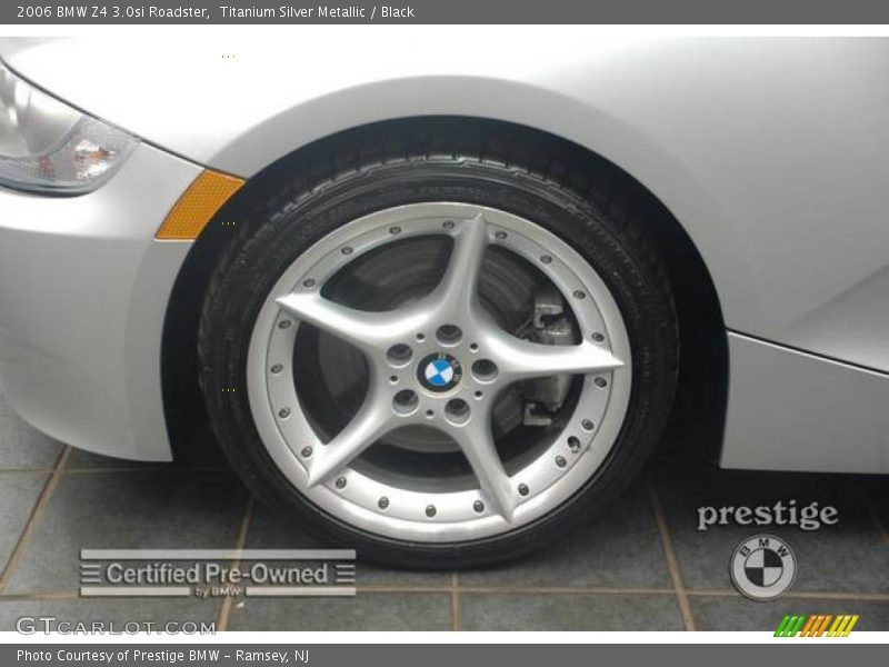 Titanium Silver Metallic / Black 2006 BMW Z4 3.0si Roadster