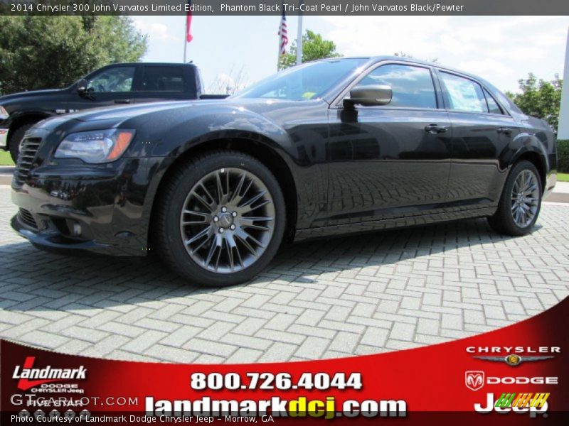 Phantom Black Tri-Coat Pearl / John Varvatos Black/Pewter 2014 Chrysler 300 John Varvatos Limited Edition