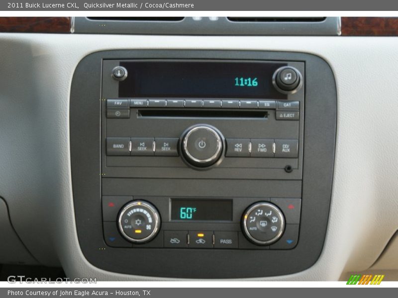 Quicksilver Metallic / Cocoa/Cashmere 2011 Buick Lucerne CXL