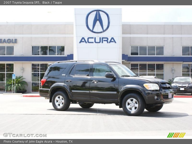 Black / Taupe 2007 Toyota Sequoia SR5