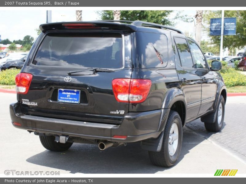 Black / Taupe 2007 Toyota Sequoia SR5