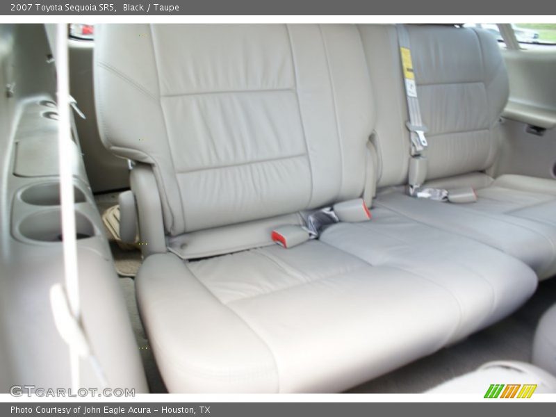 Black / Taupe 2007 Toyota Sequoia SR5