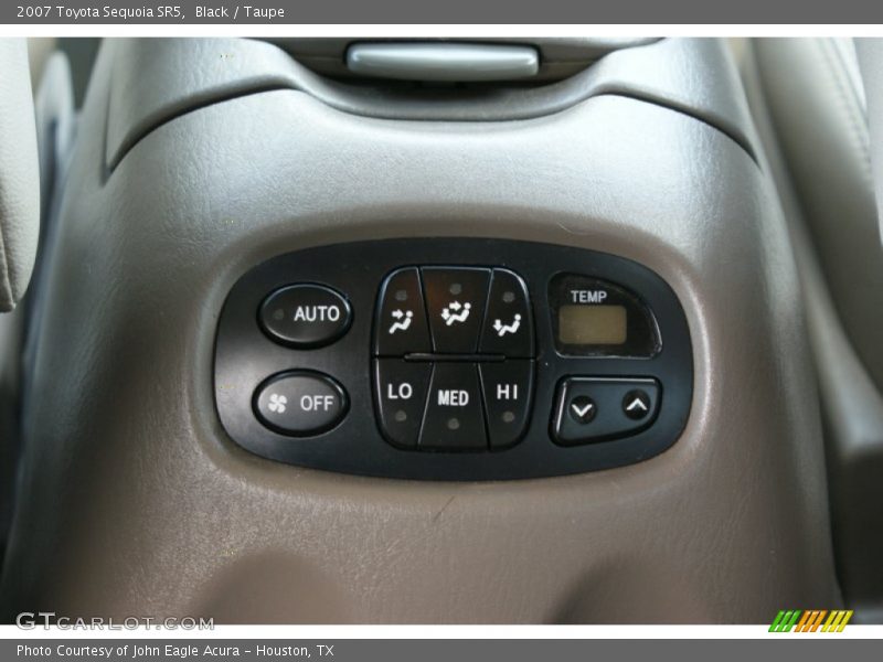 Black / Taupe 2007 Toyota Sequoia SR5
