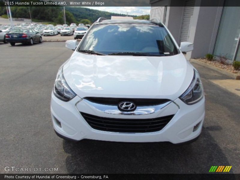 Winter White / Beige 2015 Hyundai Tucson Limited AWD