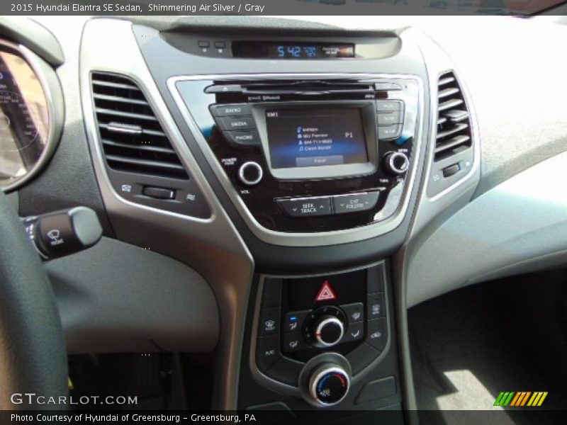Shimmering Air Silver / Gray 2015 Hyundai Elantra SE Sedan