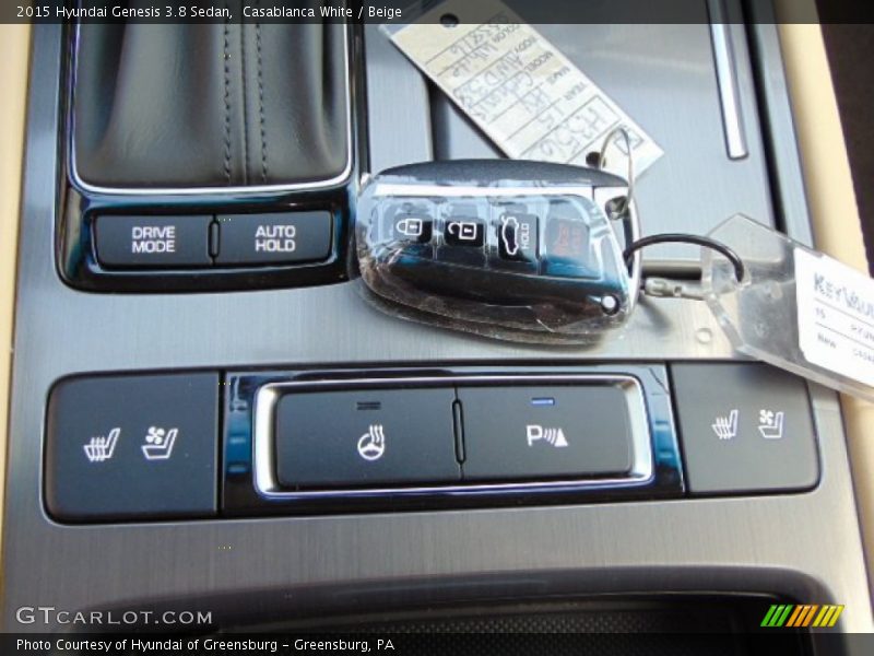Casablanca White / Beige 2015 Hyundai Genesis 3.8 Sedan