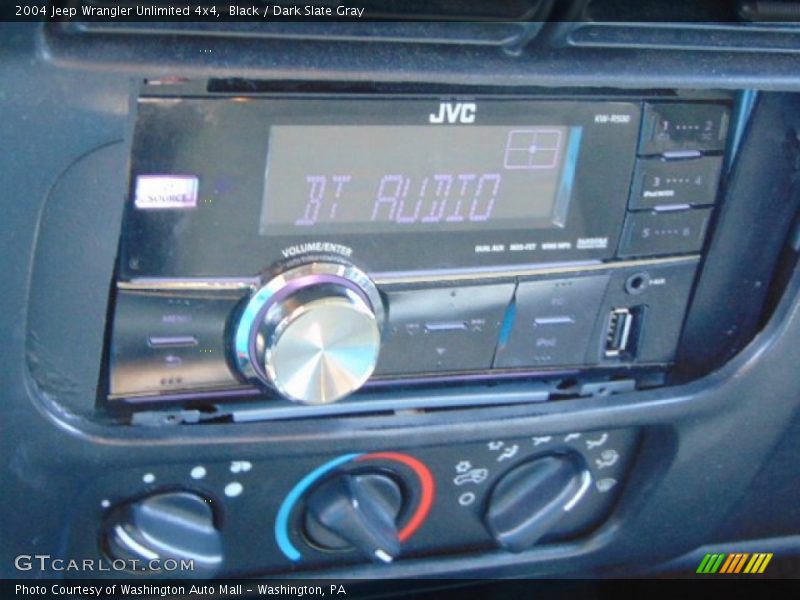 Black / Dark Slate Gray 2004 Jeep Wrangler Unlimited 4x4
