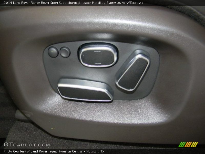 Controls of 2014 Range Rover Sport Supercharged
