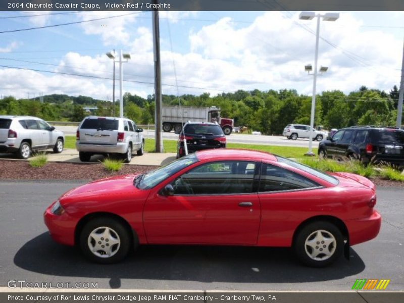 Victory Red / Graphite 2004 Chevrolet Cavalier Coupe