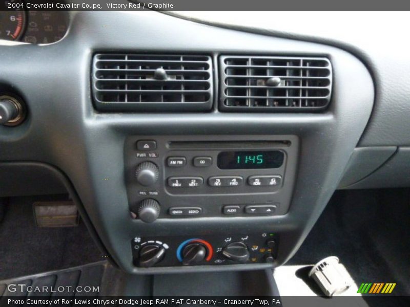 Victory Red / Graphite 2004 Chevrolet Cavalier Coupe