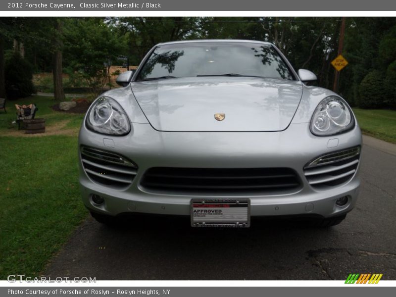Classic Silver Metallic / Black 2012 Porsche Cayenne