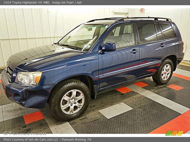 Indigo Ink Pearl / Ash 2004 Toyota Highlander V6 4WD