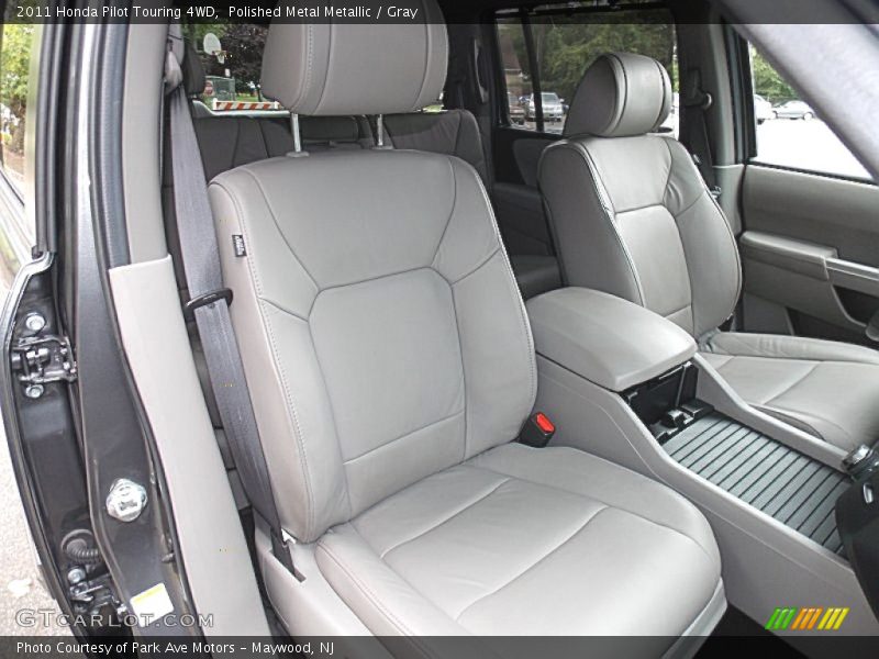 Polished Metal Metallic / Gray 2011 Honda Pilot Touring 4WD