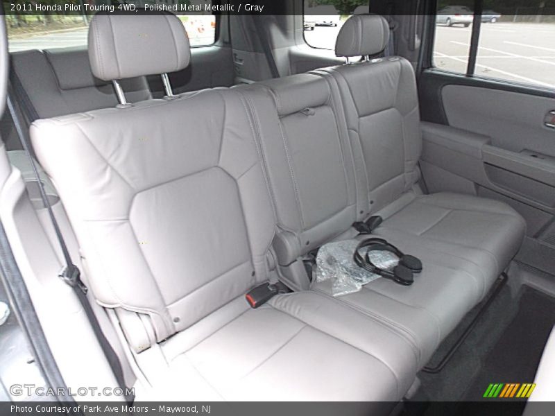 Polished Metal Metallic / Gray 2011 Honda Pilot Touring 4WD