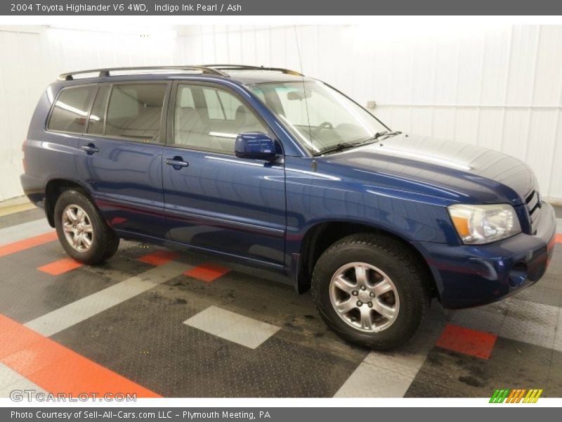 Indigo Ink Pearl / Ash 2004 Toyota Highlander V6 4WD