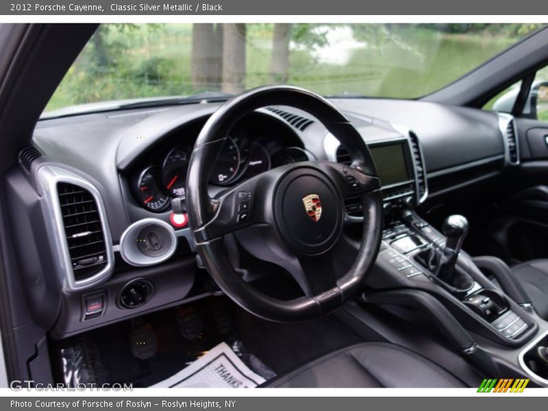 Classic Silver Metallic / Black 2012 Porsche Cayenne