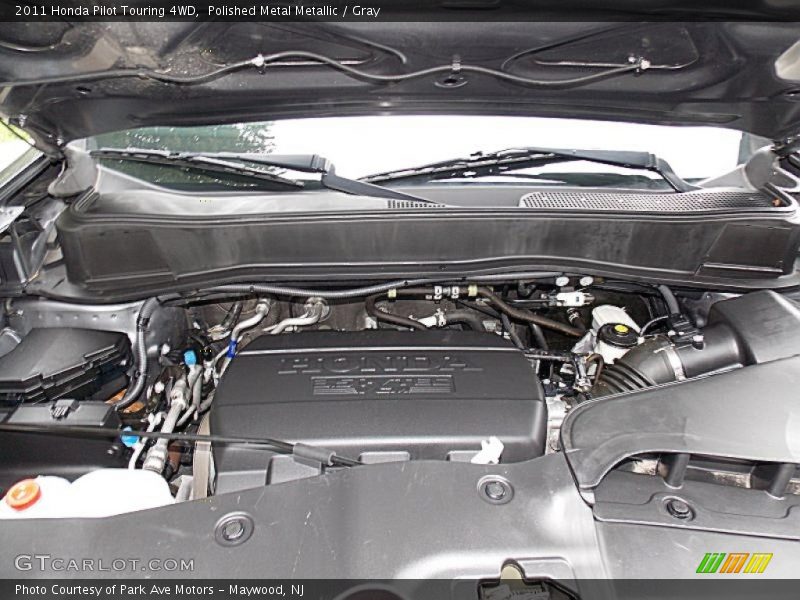 Polished Metal Metallic / Gray 2011 Honda Pilot Touring 4WD