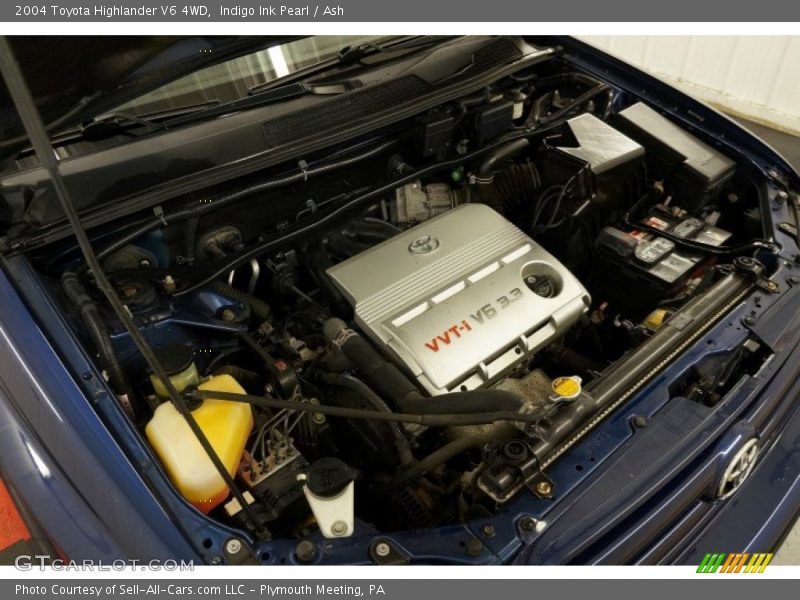 Indigo Ink Pearl / Ash 2004 Toyota Highlander V6 4WD