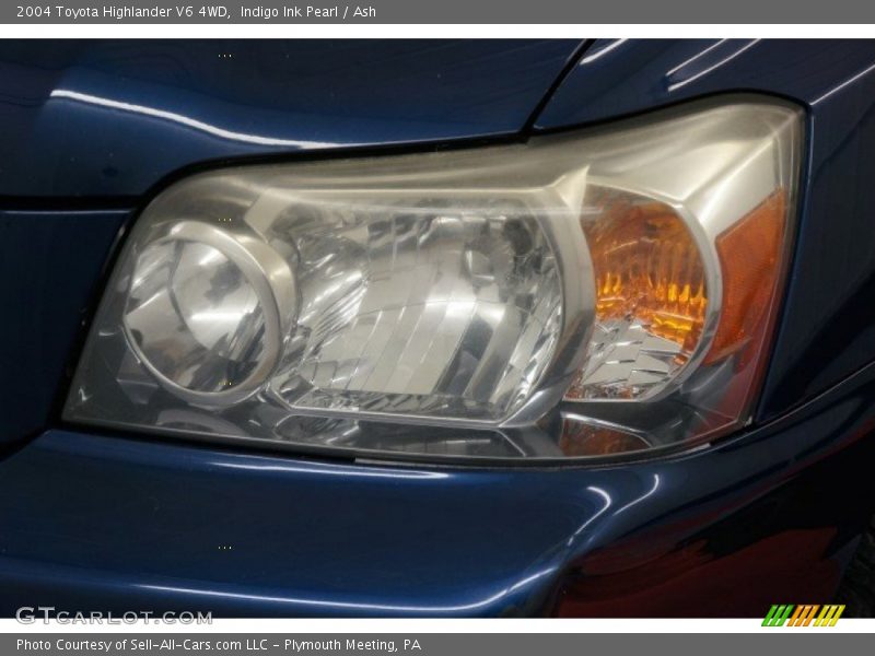 Indigo Ink Pearl / Ash 2004 Toyota Highlander V6 4WD