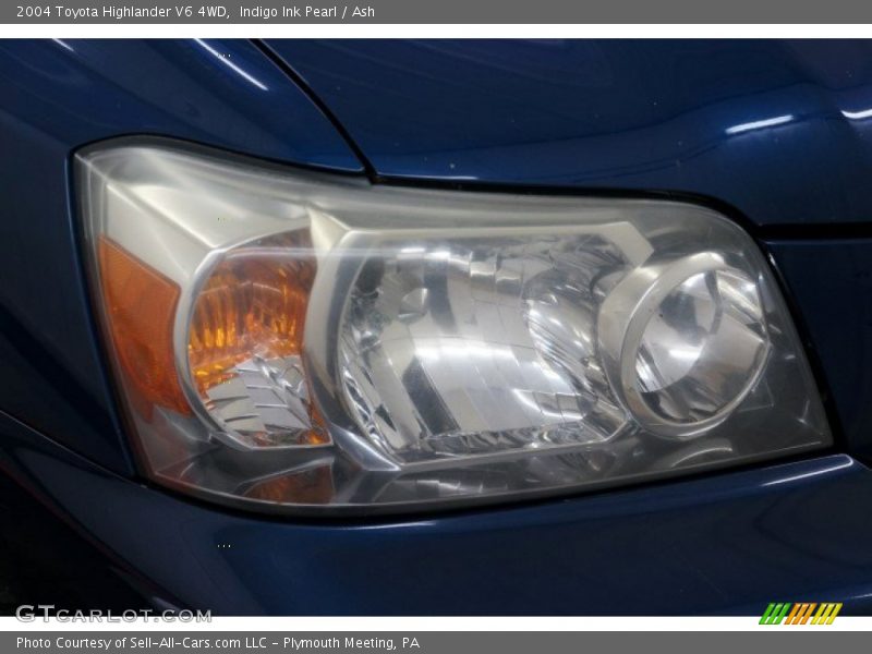 Indigo Ink Pearl / Ash 2004 Toyota Highlander V6 4WD