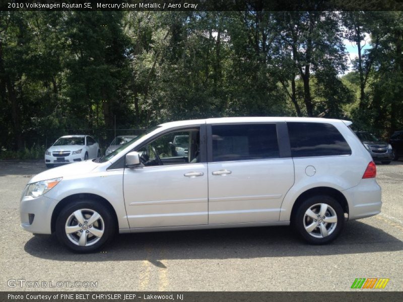  2010 Routan SE Mercury Silver Metallic