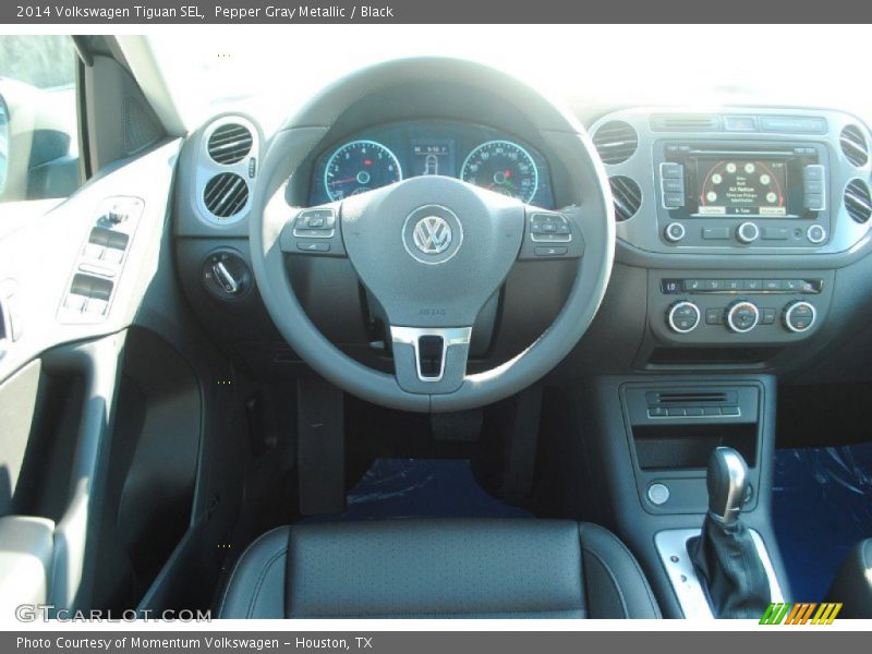 Pepper Gray Metallic / Black 2014 Volkswagen Tiguan SEL