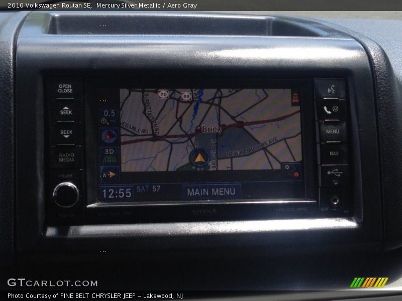 Mercury Silver Metallic / Aero Gray 2010 Volkswagen Routan SE