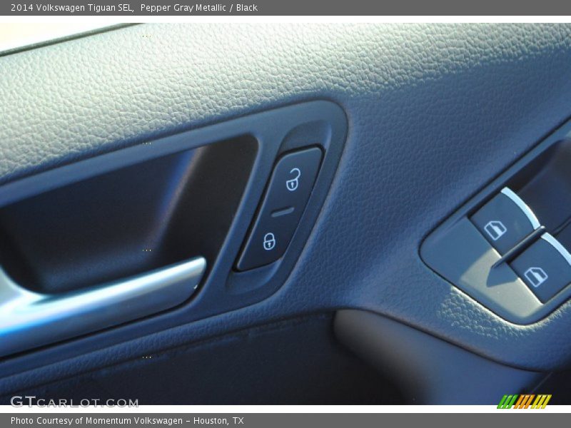 Pepper Gray Metallic / Black 2014 Volkswagen Tiguan SEL