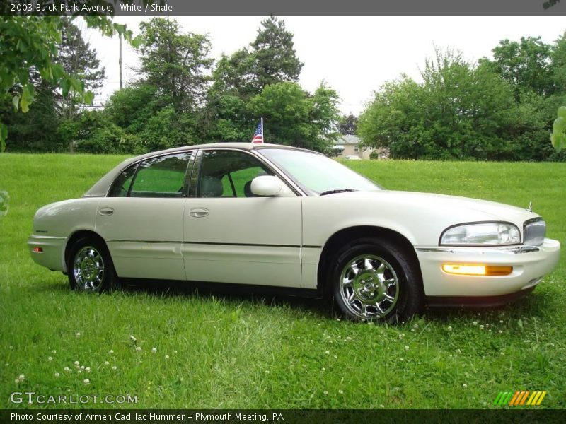 White / Shale 2003 Buick Park Avenue