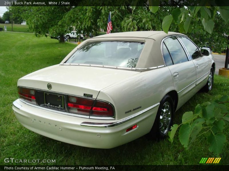 White / Shale 2003 Buick Park Avenue