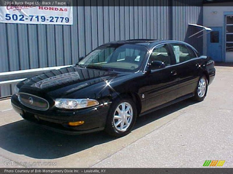 Black / Taupe 2004 Buick Regal LS