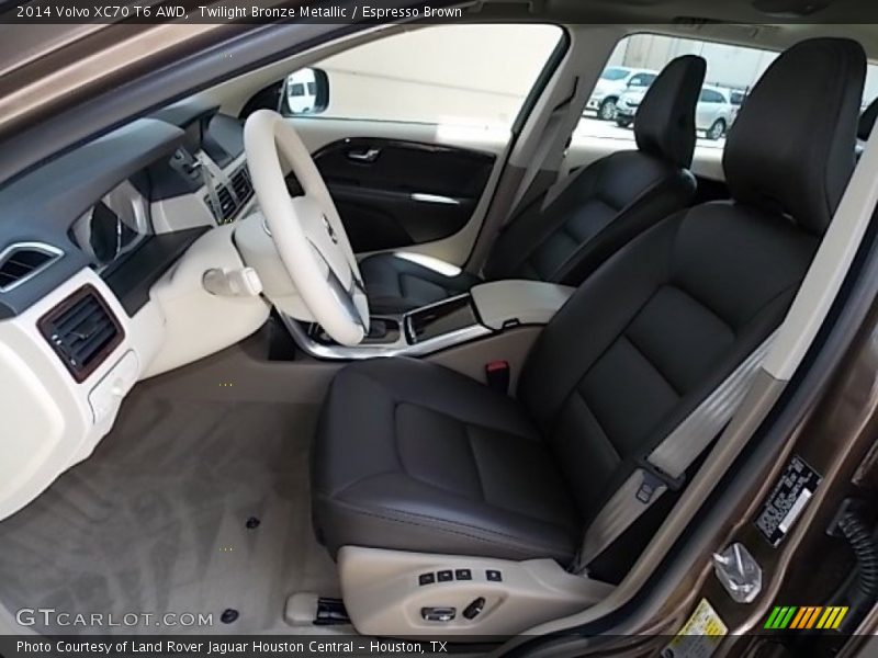 Front Seat of 2014 XC70 T6 AWD