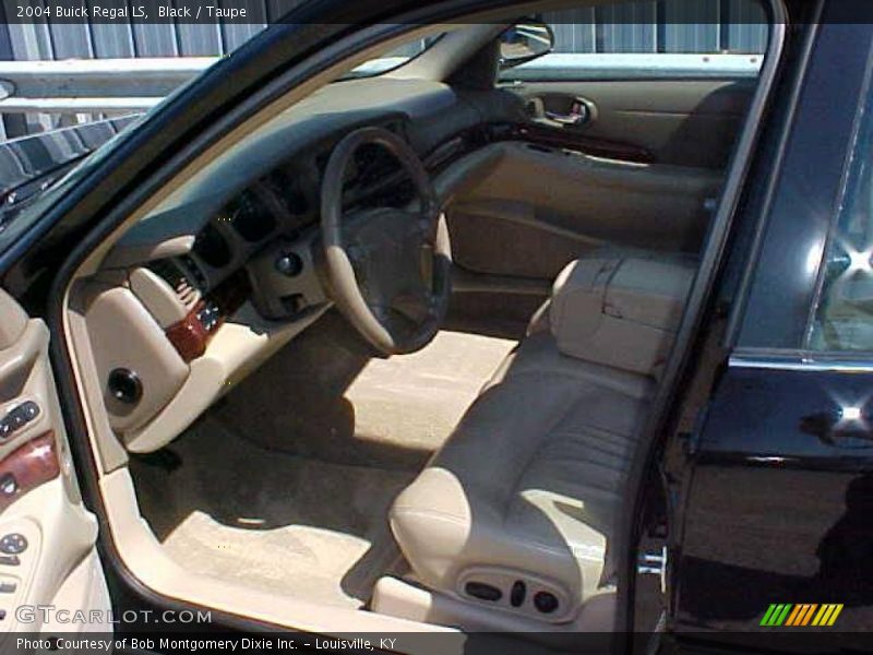 Black / Taupe 2004 Buick Regal LS