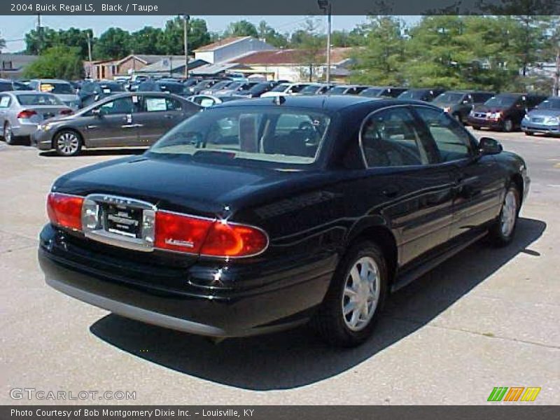 Black / Taupe 2004 Buick Regal LS