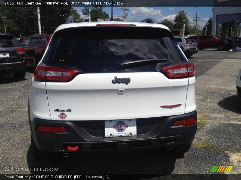 Bright White / Trailhawk Black 2015 Jeep Cherokee Trailhawk 4x4