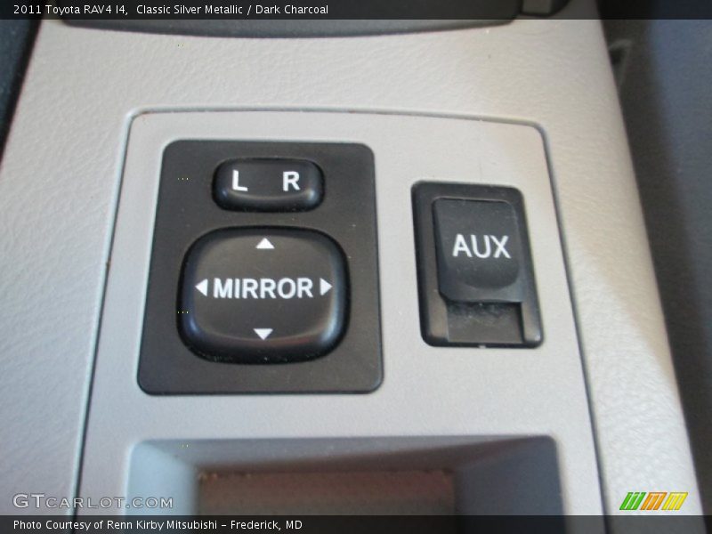 Classic Silver Metallic / Dark Charcoal 2011 Toyota RAV4 I4