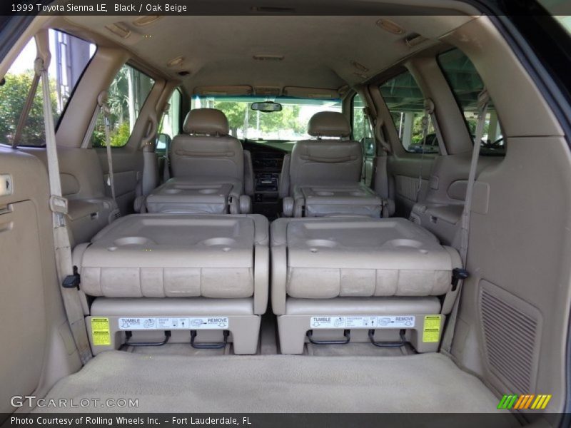 Black / Oak Beige 1999 Toyota Sienna LE