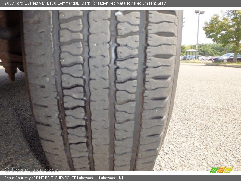 Dark Toreador Red Metallic / Medium Flint Grey 2007 Ford E Series Van E150 Commercial