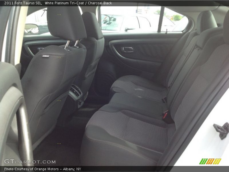 White Platinum Tri-Coat / Charcoal Black 2011 Ford Taurus SEL