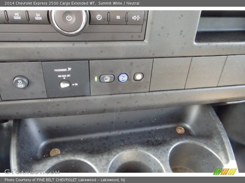 Summit White / Neutral 2014 Chevrolet Express 2500 Cargo Extended WT