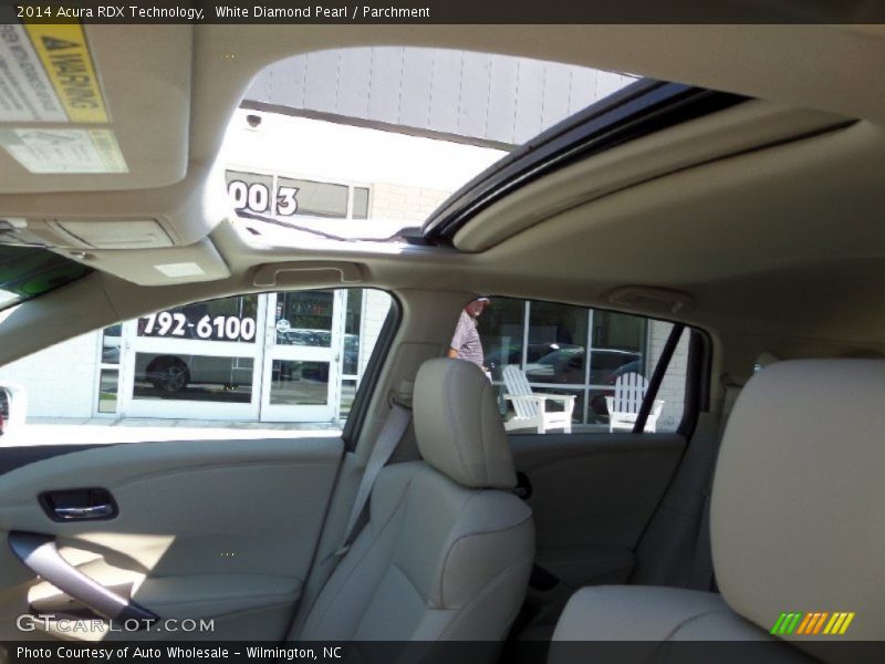 White Diamond Pearl / Parchment 2014 Acura RDX Technology
