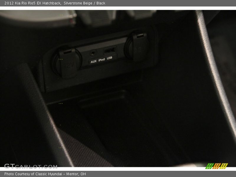 Silverstone Beige / Black 2012 Kia Rio Rio5 EX Hatchback